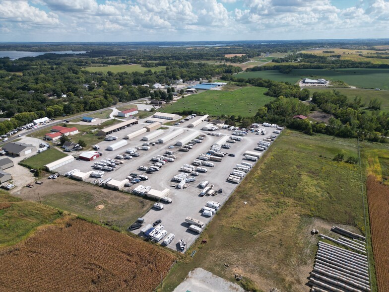 Primary Photo Of 6800 US-169, Trimble Land For Lease