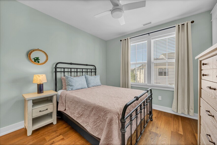 More Photos Of 162 Dugger Ln, Wilmington Apartments For Sale