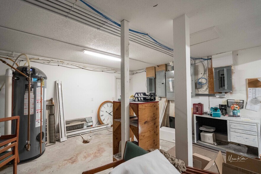 More Photos Of 203 SW 7th St, Stuart Hotel For Sale