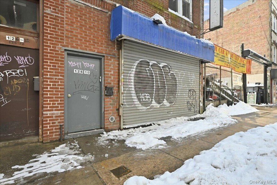 More Photos Of 126-10 Jamaica Ave, Richmond Hill Storefront Retail Residential For Sale