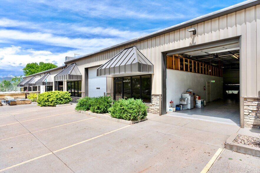 More Photos Of 9903 Titan Ct, Littleton Warehouse For Lease
