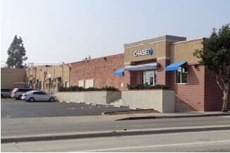 More Photos Of 2952-2998 Huntington Dr, San Marino Restaurant For Lease