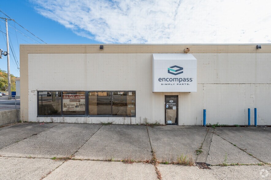 Primary Photo Of 630 Maryland Ave, Charleston Warehouse For Sale