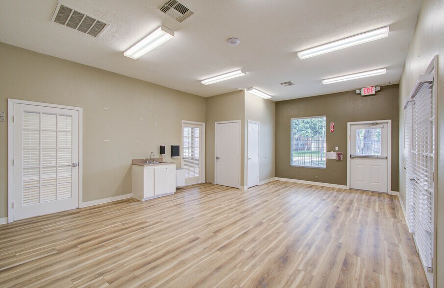 More Photos Of 19647 River Bottom Rd, Katy Daycare Center For Sale