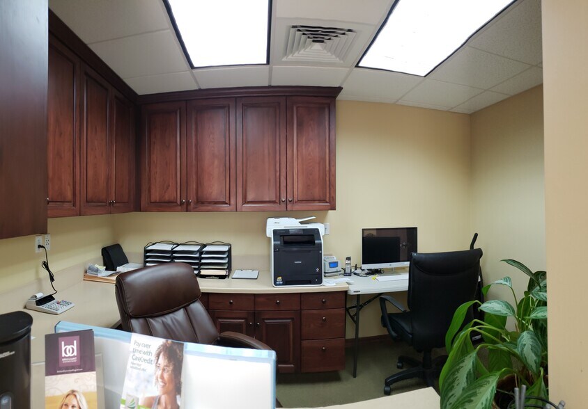 More Photos Of 1201 E Ocean Ave, Lompoc Medical For Lease