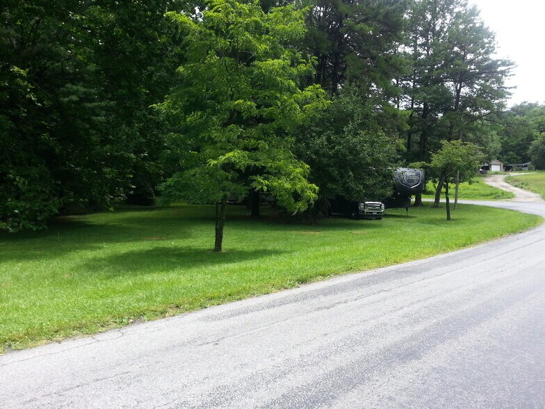 More Photos Of 122 Flat Rock Rd, Waynesboro Land For Sale