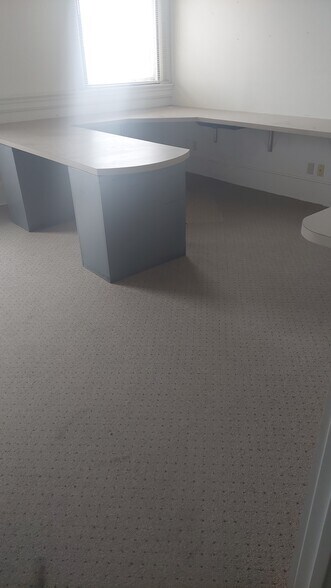 More Photos Of 2-4 E Main St, Watertown Storefront Retail Office For Lease