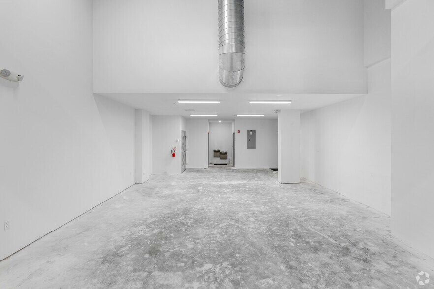 More Photos Of 136 NW 26th St, Miami Apartments For Sale