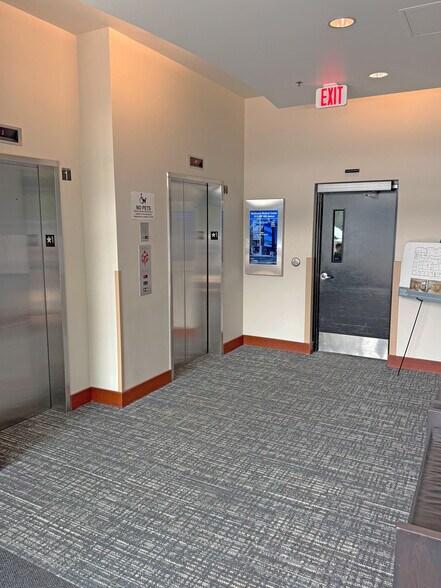 More Photos Of 1515 NW 18th Ave, Portland Medical For Lease