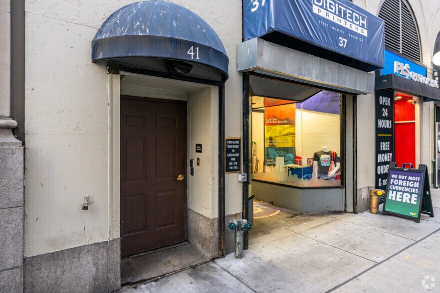 More Photos Of 34-36 W 44th St, New York Medical For Lease