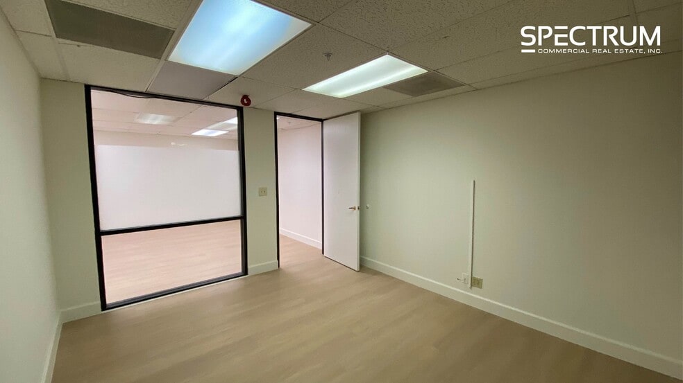 More Photos Of 14511 Franklin Ave, Tustin Office For Lease