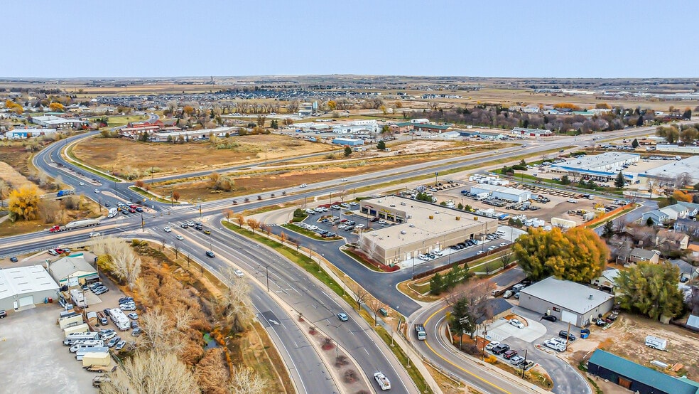 More Photos Of 2415 E Mulberry St, Fort Collins Showroom For Lease