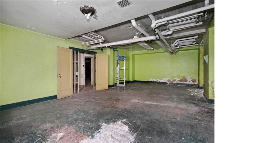 More Photos Of 501 Fallowfield Ave, Charleroi Bank For Sale