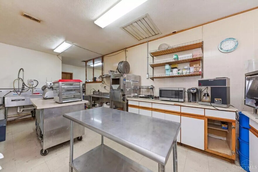 More Photos Of 7532 Ashridge Arnheim Rd, Sardinia Convenience Store For Sale
