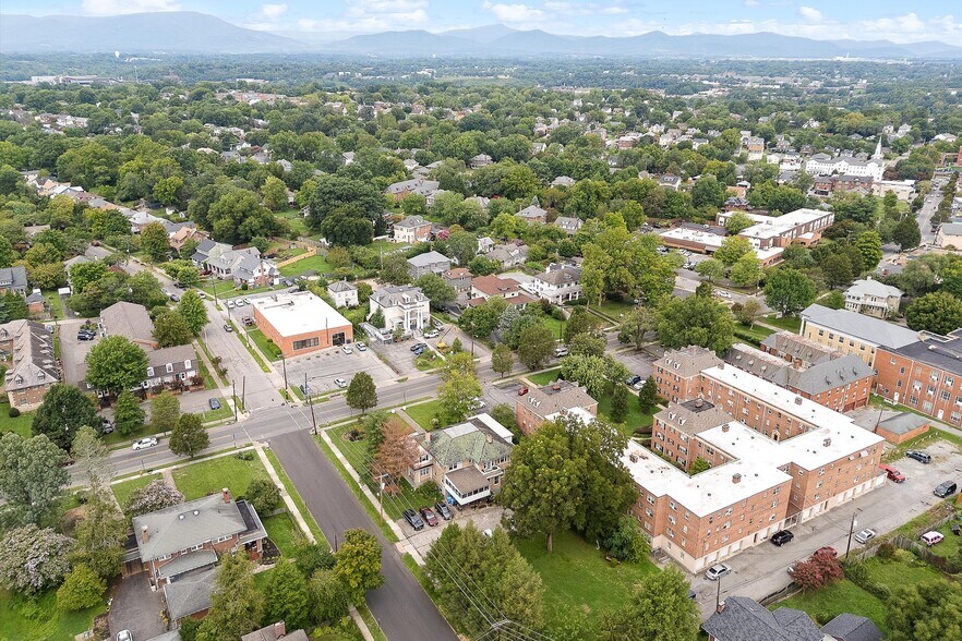 More Photos Of 1736 Grandin Rd SW, Roanoke Apartments For Sale
