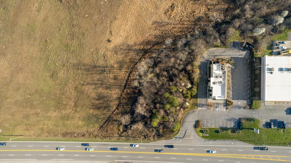 More Photos Of Chapman Hwy, Seymour Land For Sale