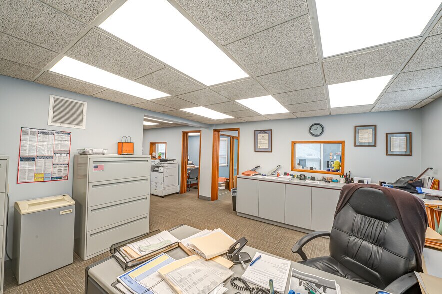 More Photos Of 57 Old Country Rd, Westbury Office For Sale