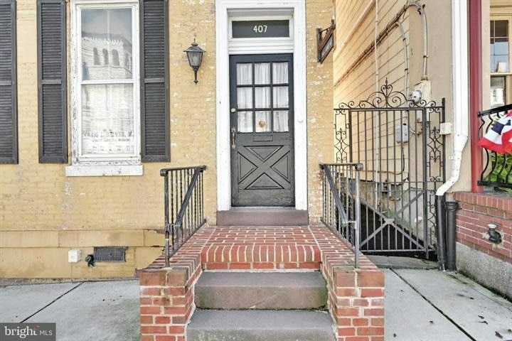 More Photos Of 407 W Market St, Pottsville Office For Sale