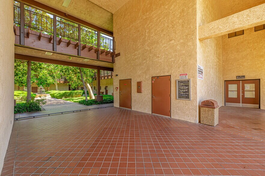 More Photos Of 44725 10th St W, Lancaster Medical For Sale