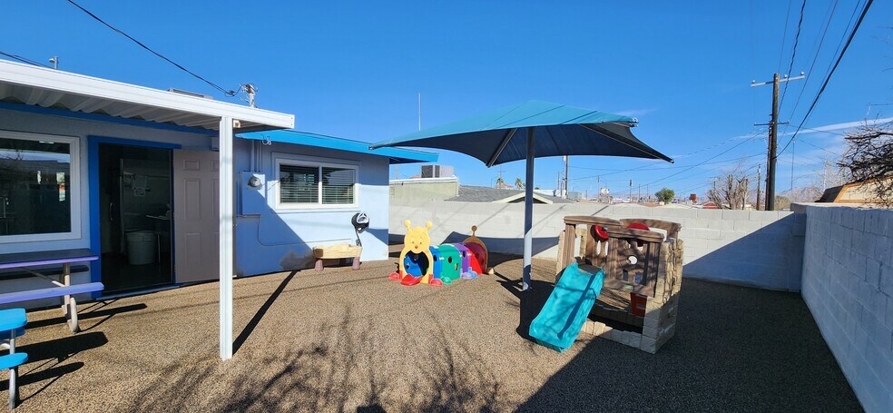 More Photos Of 3707 Vegas Dr, Las Vegas Daycare Center For Sale
