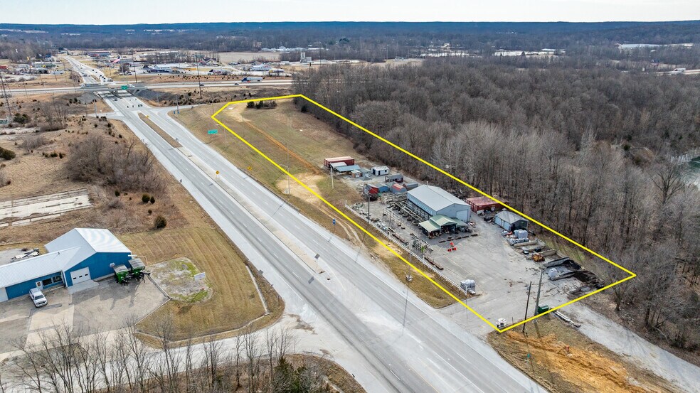 More Photos Of 2000 N Main St, Cloverdale Land For Sale