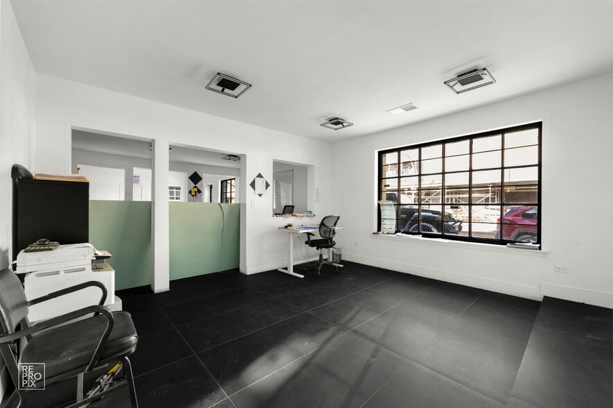 More Photos Of 1123 W Catalpa Ave, Chicago Industrial For Lease