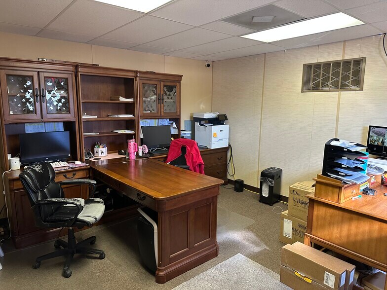 More Photos Of 24203 FM 2100 Rd, Huffman Office Residential For Sale