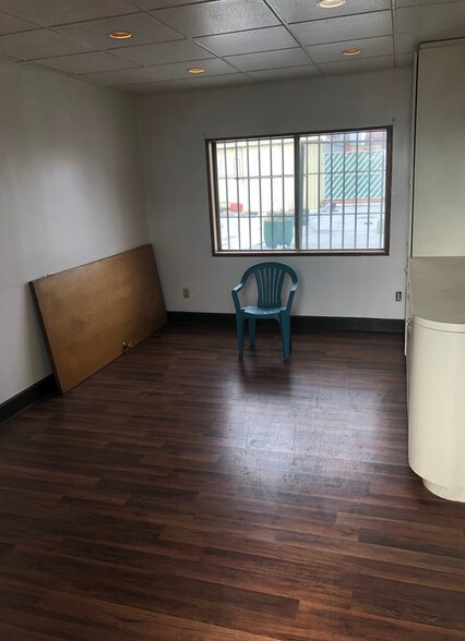 More Photos Of 117 14th St, Brooklyn Manufacturing For Sale