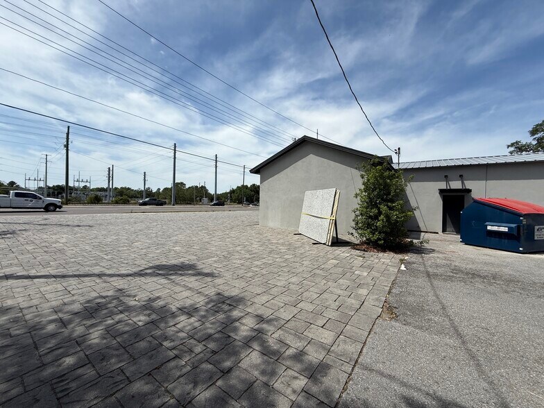 More Photos Of 2736 Land O Lakes Blvd, Land O' Lakes Storefront Retail Residential For Sale