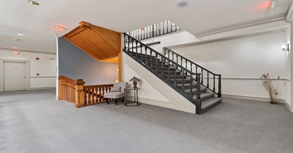 More Photos Of 45 N Main St, Mayville Hotel For Sale