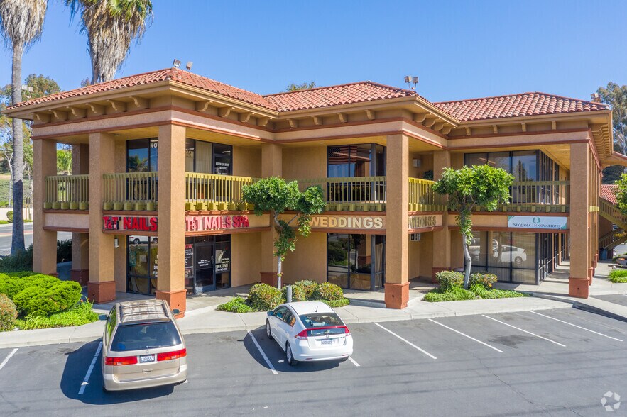 More Photos Of 3753 Mission Ave, Oceanside Unknown For Lease