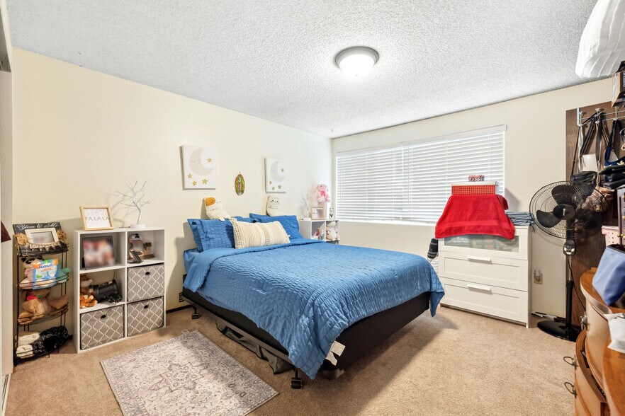 More Photos Of 1220 N 137th St, Seattle Apartments For Sale