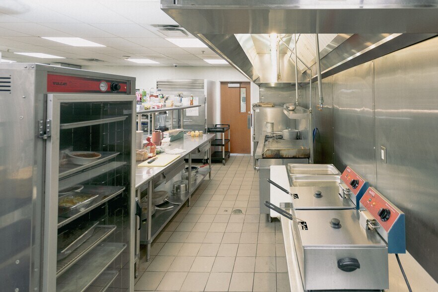 More Photos Of 6444 Central City Blvd, Galveston Rehabilitation Center For Sale