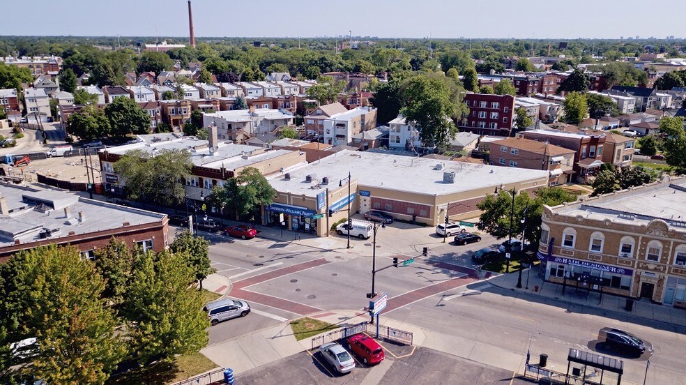 More Photos Of 4201-4203 N Milwaukee Ave, Chicago Storefront Retail Office For Lease
