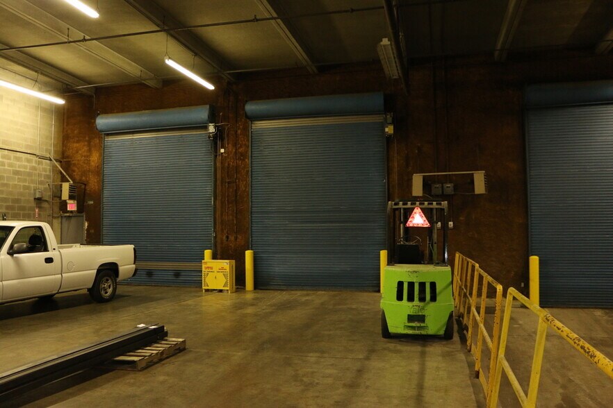 More Photos Of 2800 Warehouse Rd, Owensboro Distribution For Sale