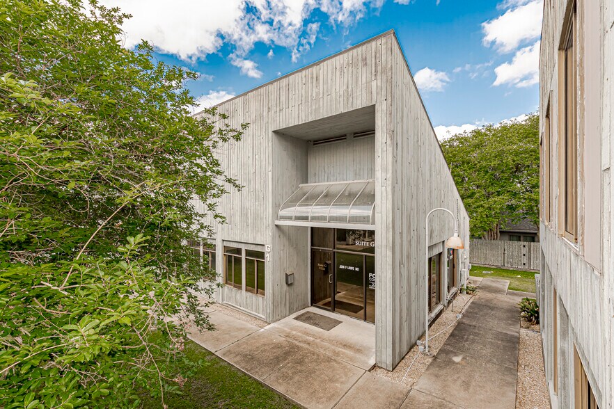 More Photos Of 2223 Quail Run, Baton Rouge Medical For Sale