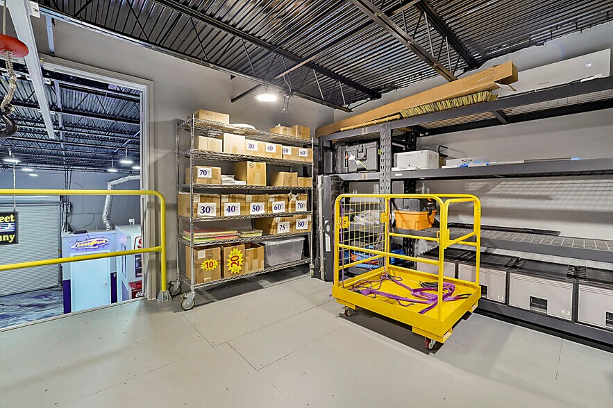 More Photos Of 2175 N Andrews Ave, Pompano Beach Industrial For Sale