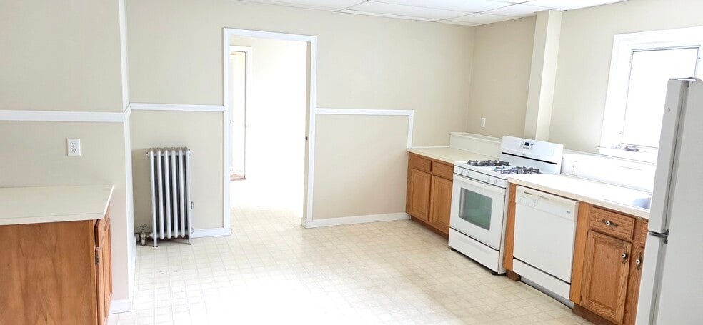More Photos Of 53 Park St, Arlington Multifamily For Sale