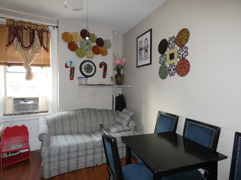 More Photos Of 125 Main St, Flemington Apartments For Sale