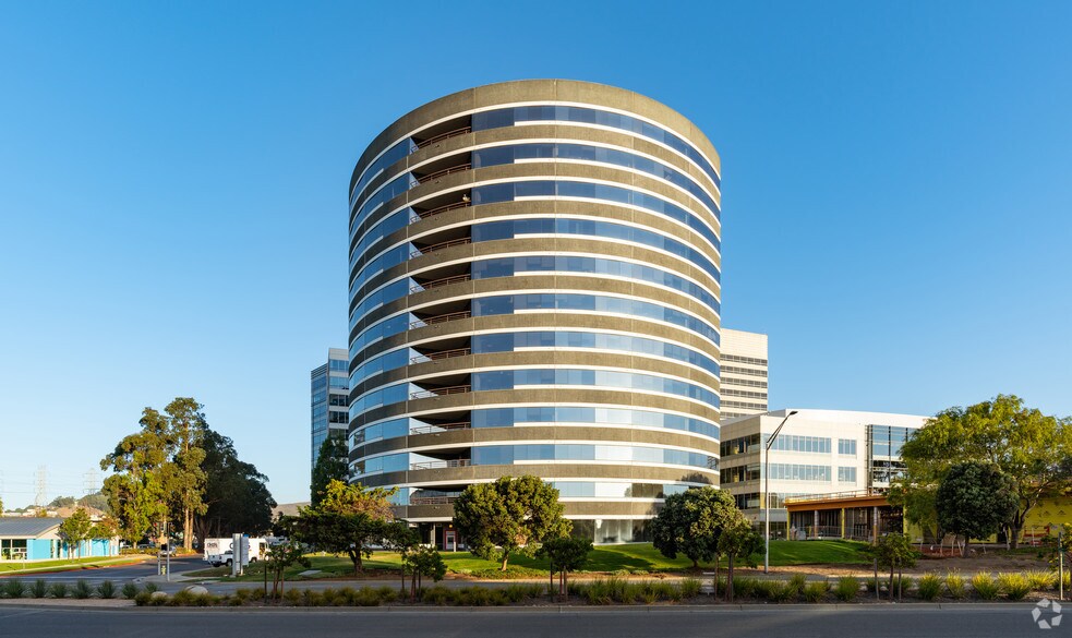 More Photos Of 601 Gateway Blvd, South San Francisco Office For Lease