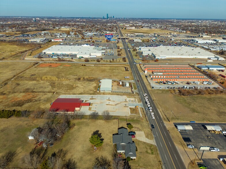 More Photos Of 8017 S Santa Fe Ave, Oklahoma City Religious Facility For Sale