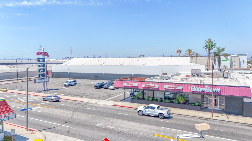 More Photos Of 3500 Gage Ave, Bell Auto Dealership For Sale