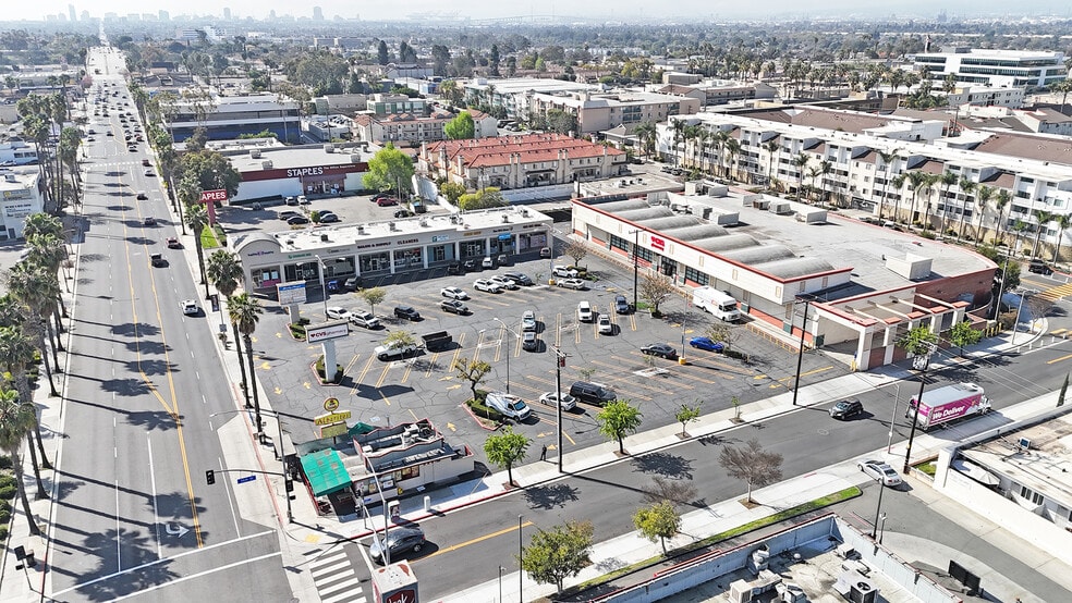 Primary Photo Of 3575 Atlantic Ave, Long Beach Unknown For Lease