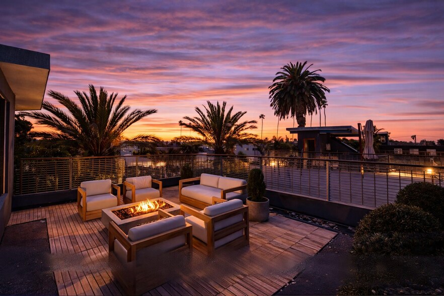 More Photos Of 621 San Juan Ave, Venice Apartments For Sale