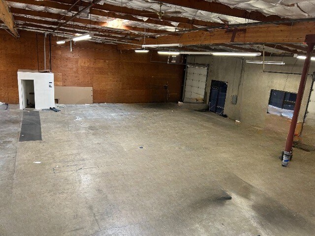 More Photos Of 1334-1338 Ross St, Petaluma Warehouse For Lease