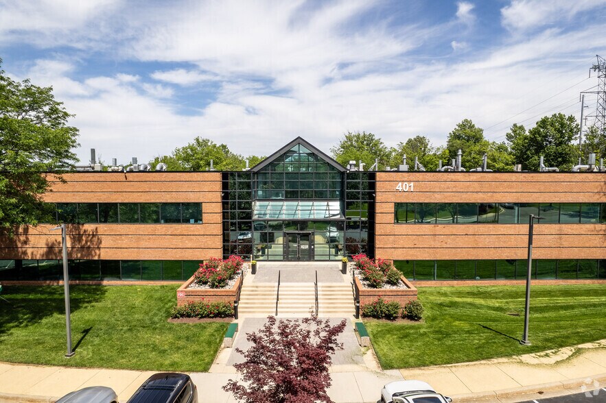 More Photos Of 401 Professional Dr, Gaithersburg Research And Development For Lease