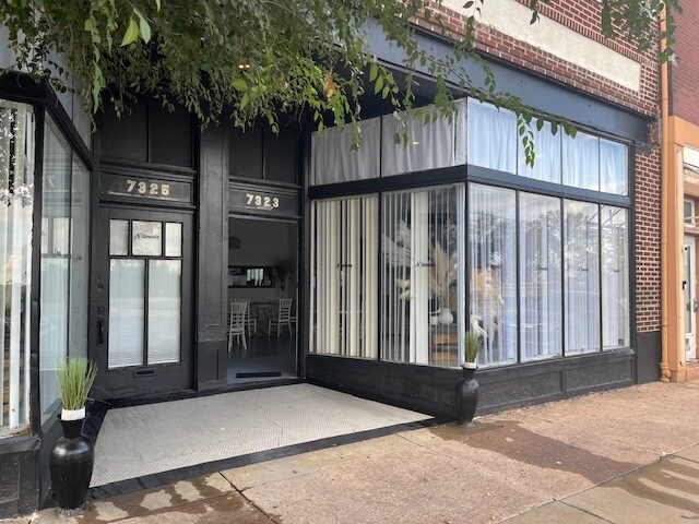 More Photos Of 7323-7329 S Broadway, Saint Louis Storefront Retail Office For Sale