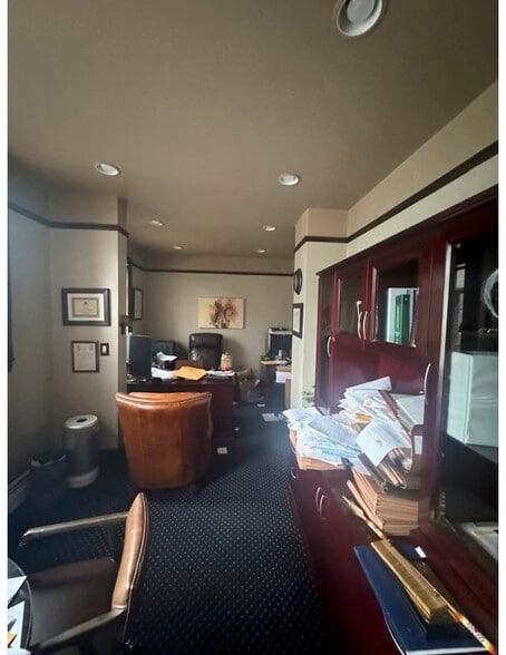 More Photos Of 561 Ridge Rd, Lackawanna Office Residential For Sale