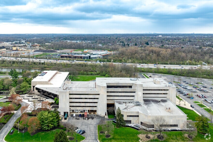 More Photos Of 800 Brooksedge Blvd, Westerville Office For Lease