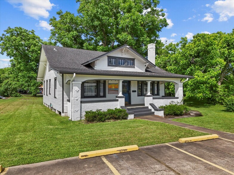 More Photos Of 3208 Highway 3, Dickinson Office Residential For Sale